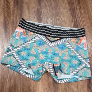 Jolyn Clothing Turquoise & Coral Patterned Bike Shorts